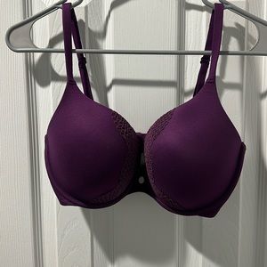Victoria’s Secret body by Victoria perfect shape bra.32DDD
